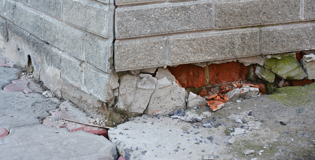Independent building inspectors